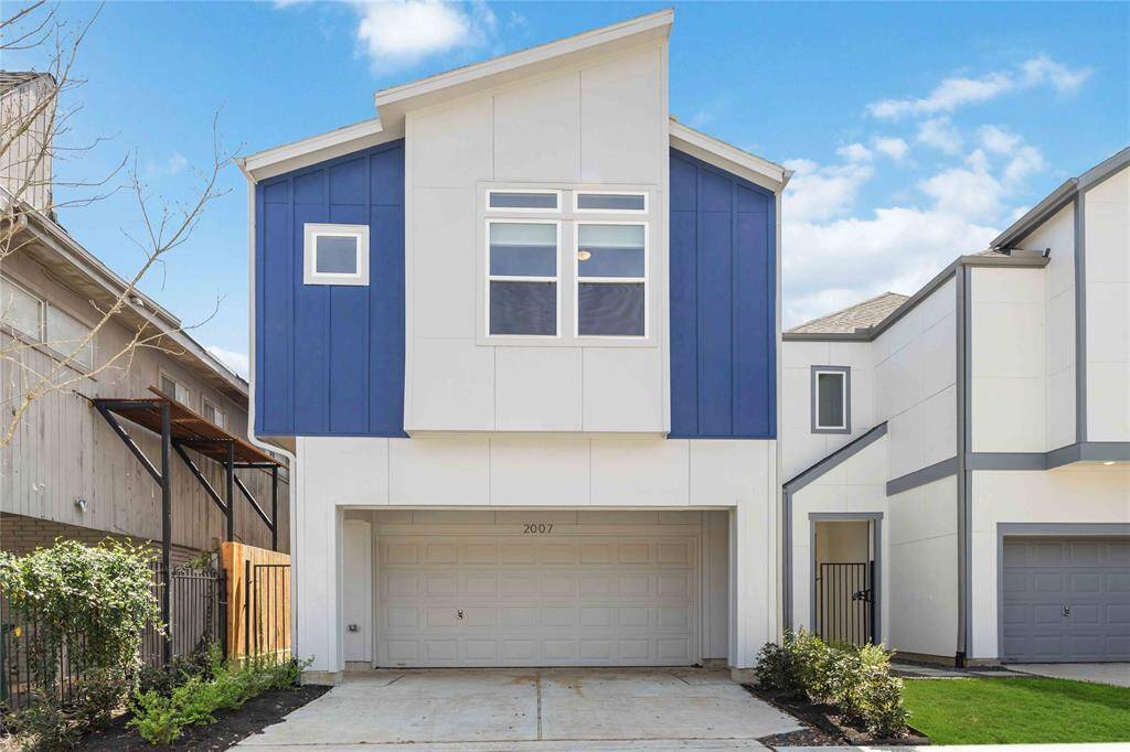 Welcome to 2007 Branard St, located in the heart of Montrose. Built by Sandcastle Homes.