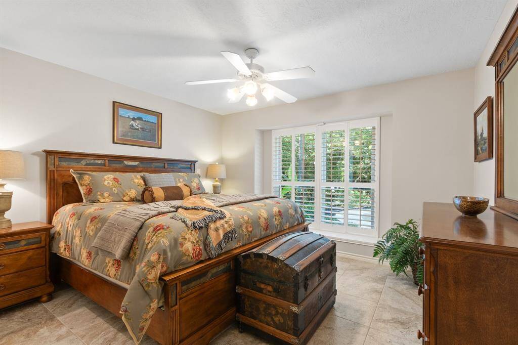 Guest Room 2