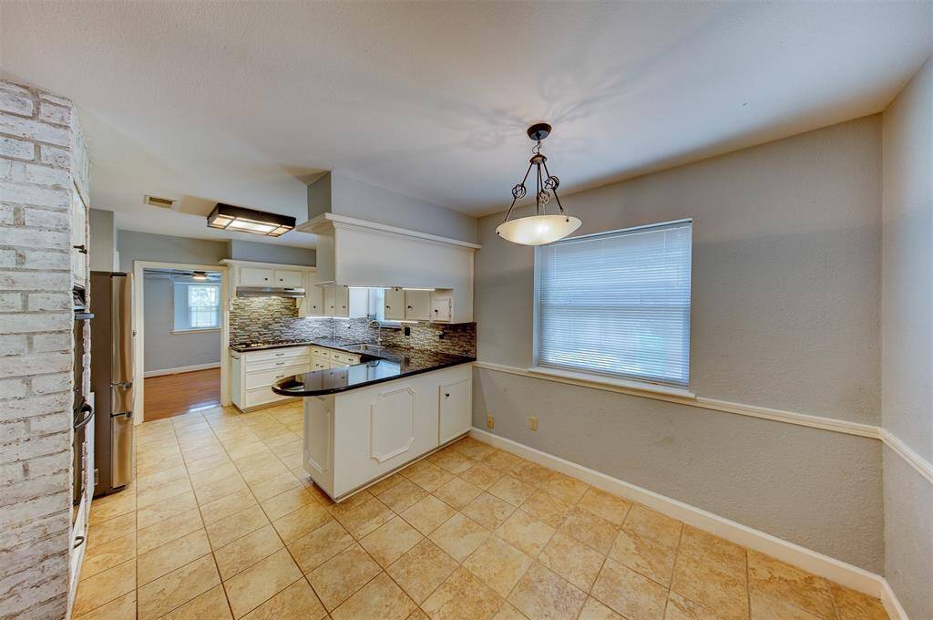 Breakfast area off the kitchen