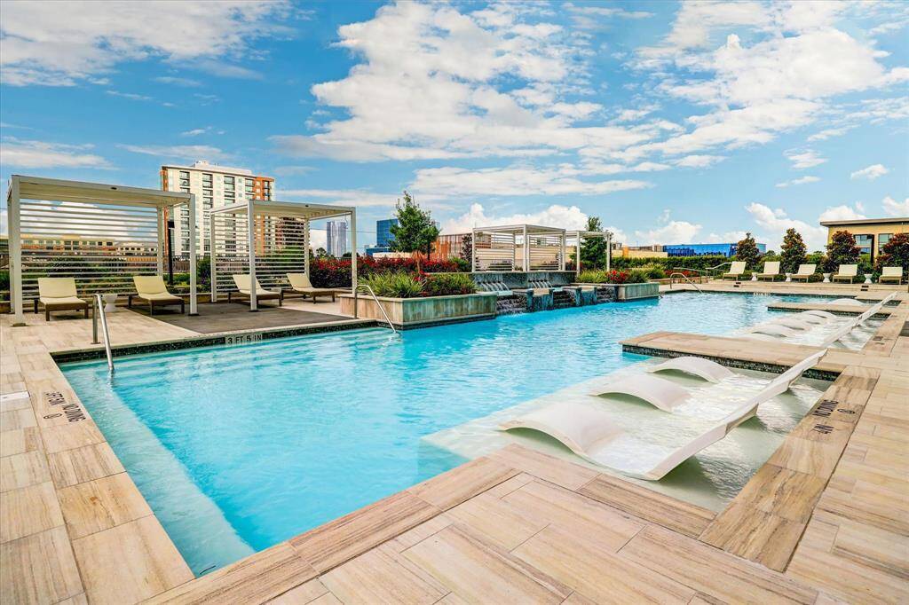 A 75' Resort style pool will have you feeling like a vacation is only steps away.