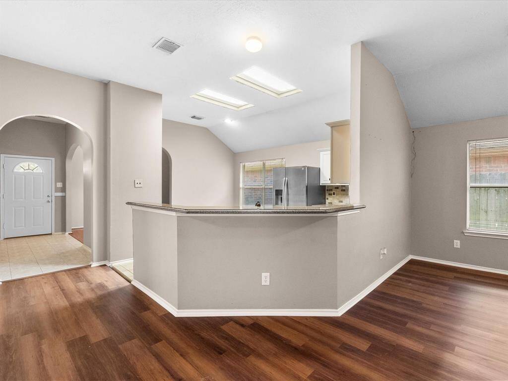 Kitchen Bar