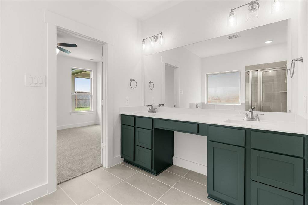 The modern finishes and thoughtful design elements—like the spacious layout and clean lines—bring a fresh, inviting vibe that makes you feel right at home.