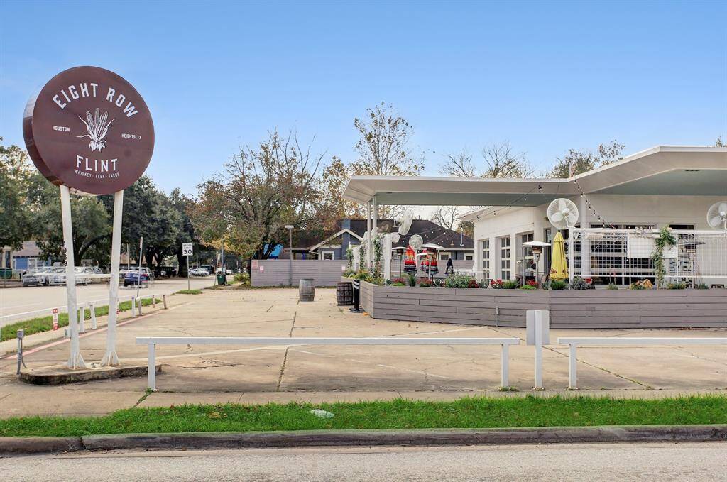 Just two blocks away, enjoy the patio at Eight Row Flint, serving some of the best tacos and margaritas in The Heights!