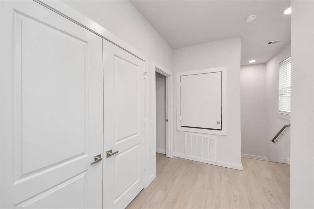 2nd floor Hallway.