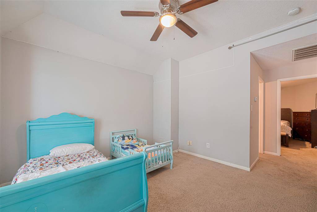 The game room upstairs is versatile - make a living space, office, extra bedroom, or whatever else you need!
