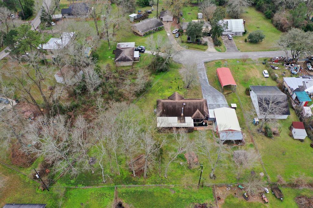 This home is located on a quiet cul-de-sac, offering a peaceful and private setting with minimal traffic, perfect for added tranquility and safety.