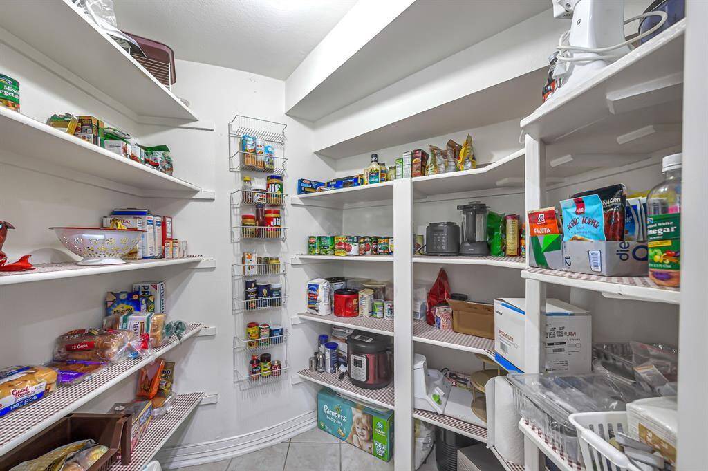 Spacious pantry
