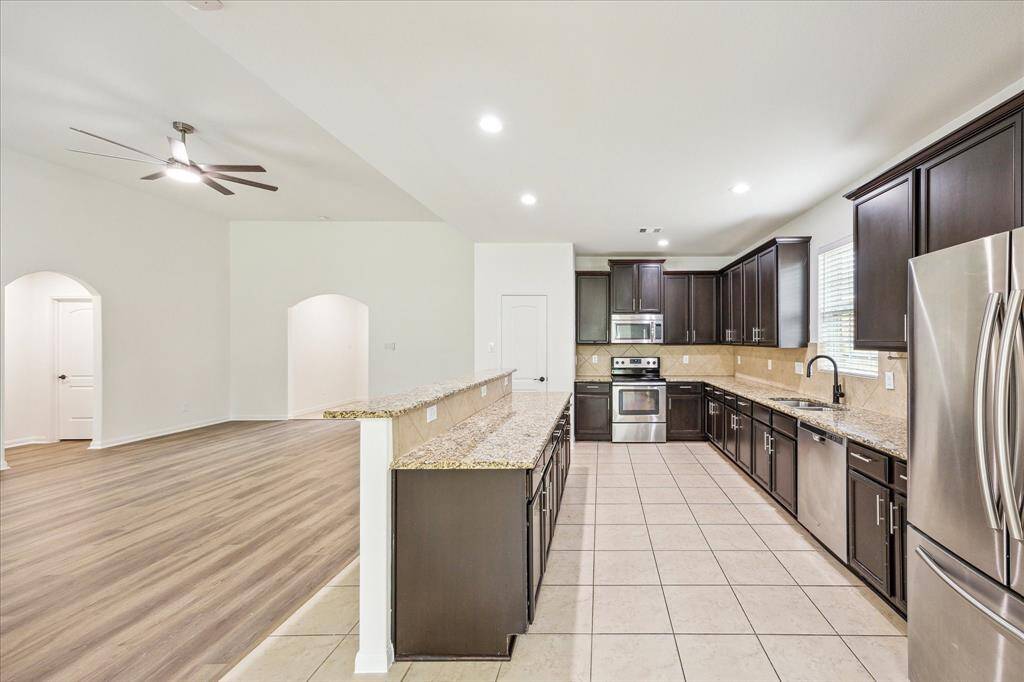 Another view of kitchen.