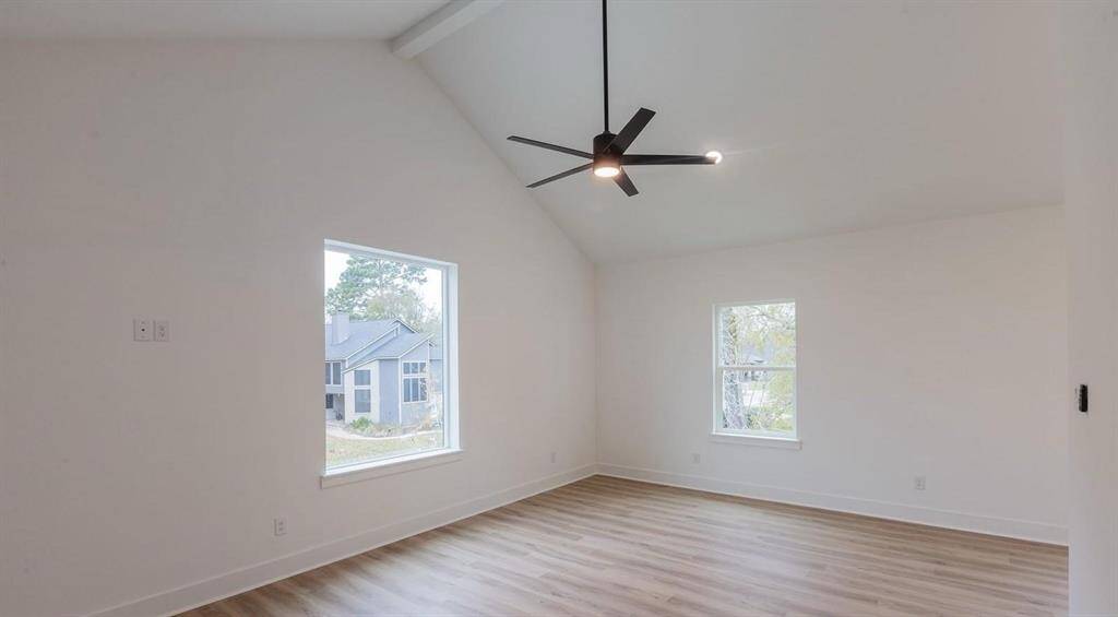 Spacious primary bedroom
