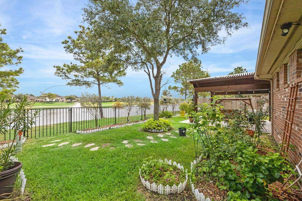 Wonderful view of lake Olivia on the back of the house