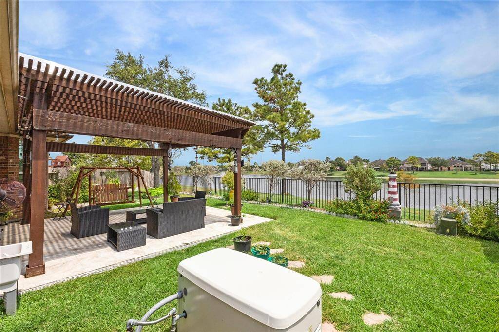 Pergola with lake view