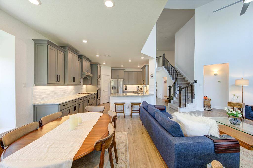Charming Breakfast Area for everyday meals