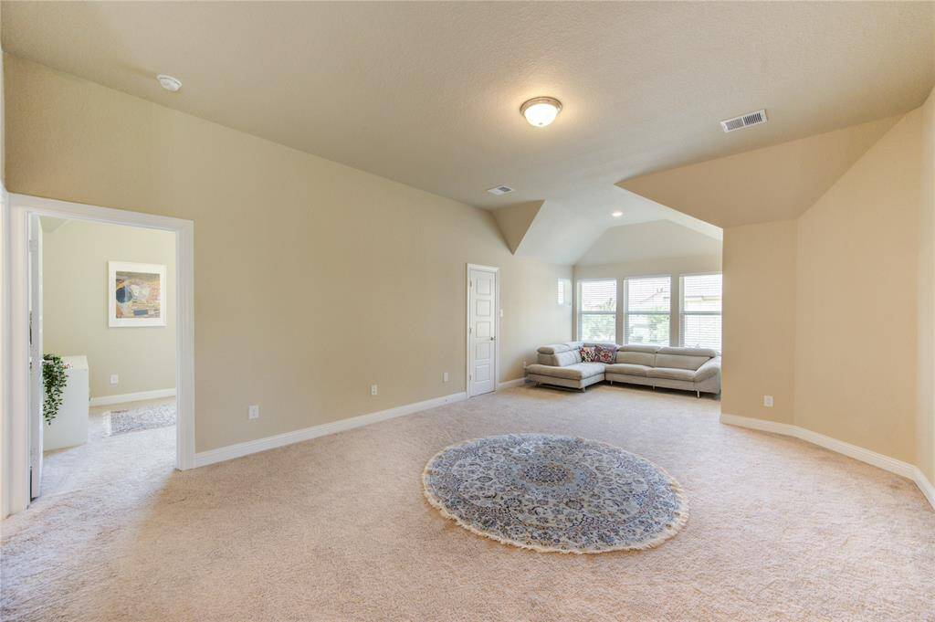 Flexible Living Area Upstairs