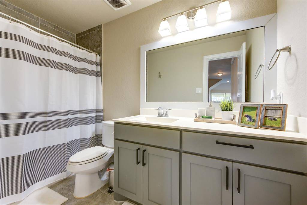 Secondary Bathroom