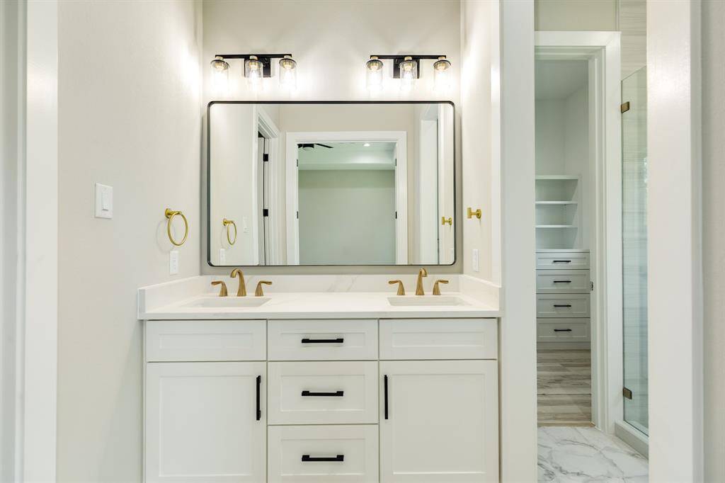 Vanity with double sinks- Primary Bathroom