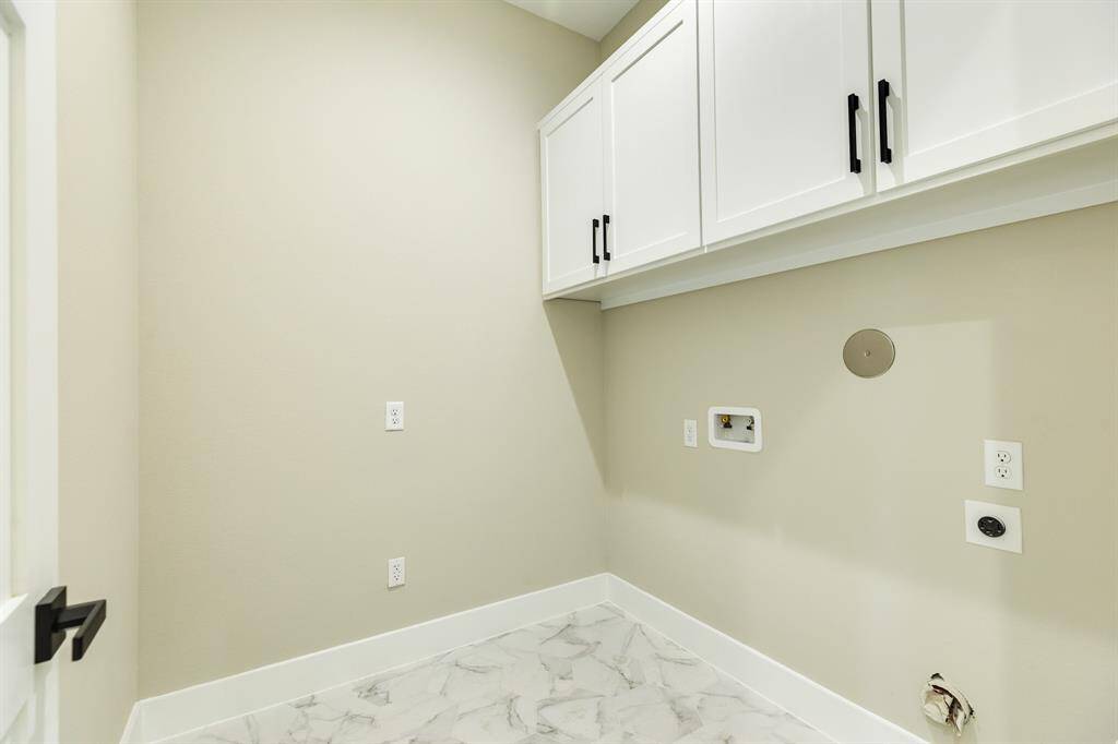 Utility room (inside)