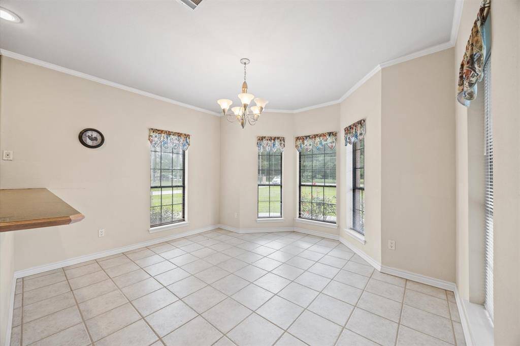 Bay window in the breakfast nook