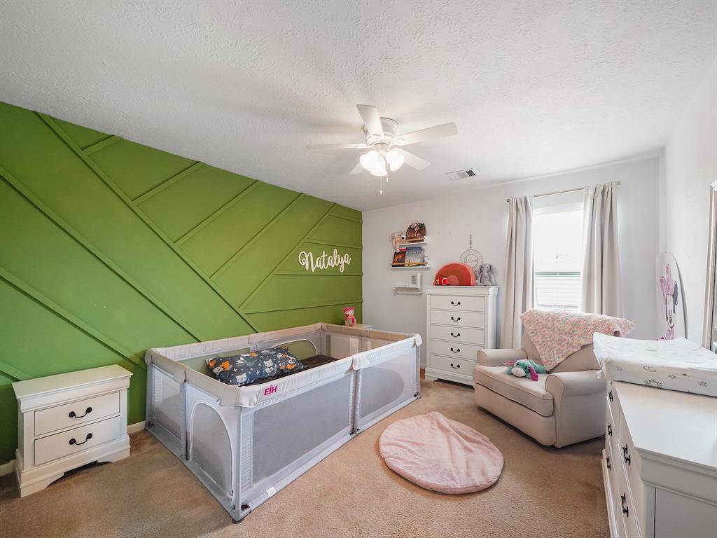 Secondary bedroom 1
