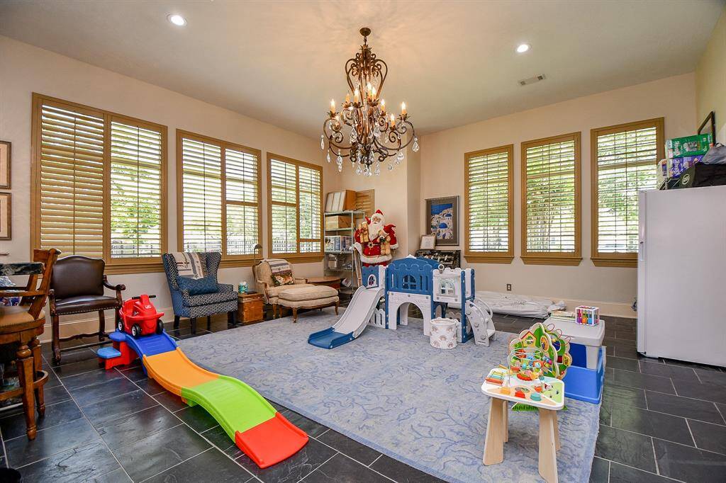 It is a spacious  casita.