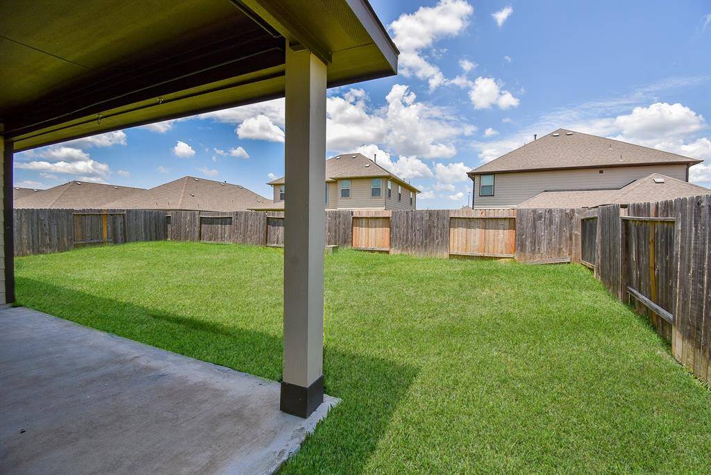 Plenty of green space!