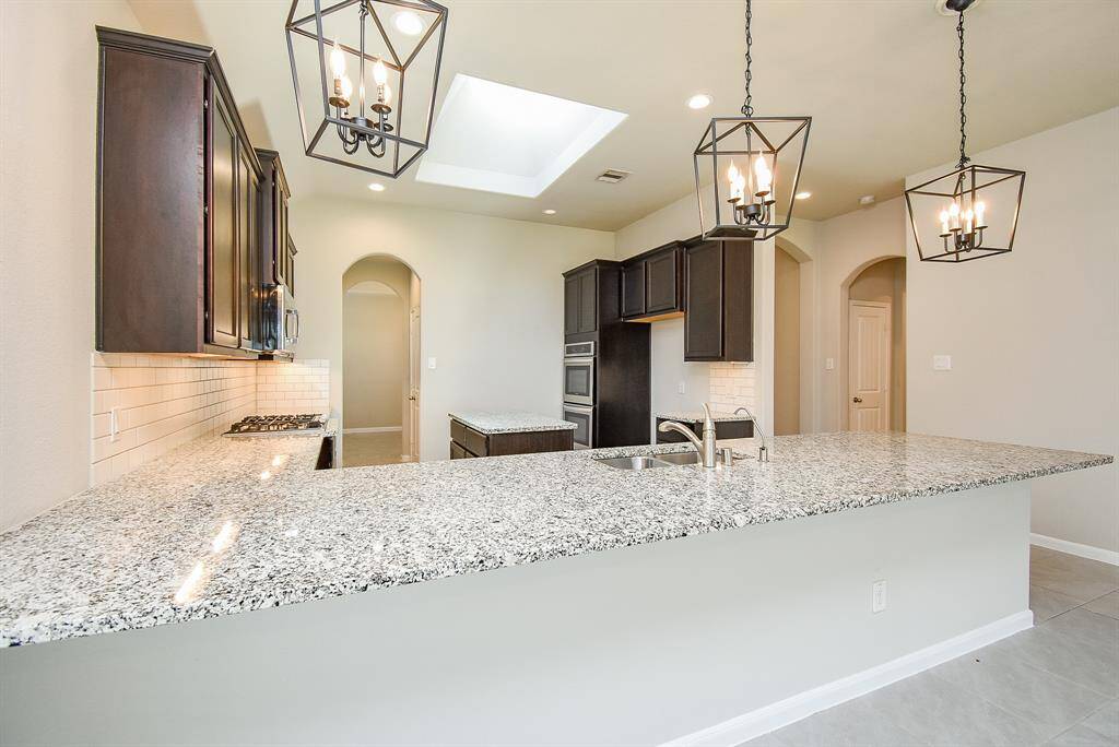 Plenty of counterspace for the family chef!