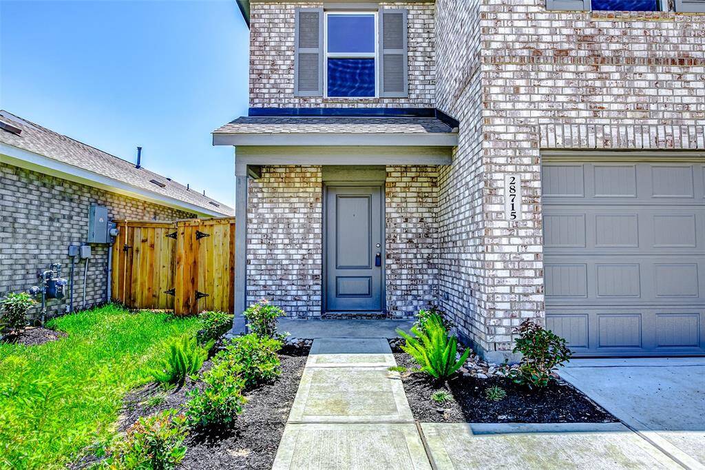Be the first to live in it! 2025 build.