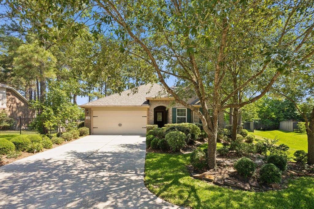 Beautifully situated on a cul-de-sac lot!