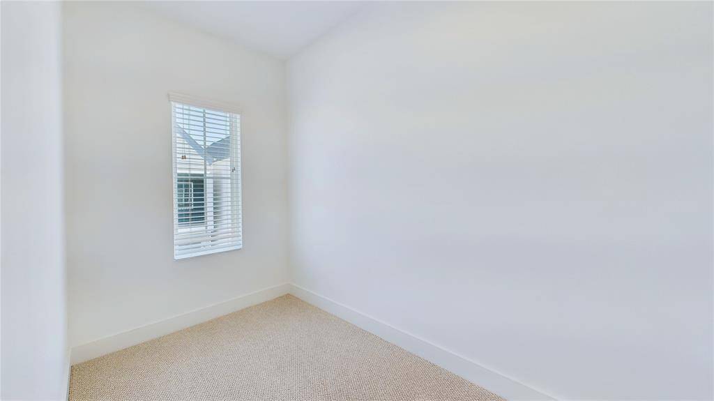 Walk-in primary closet