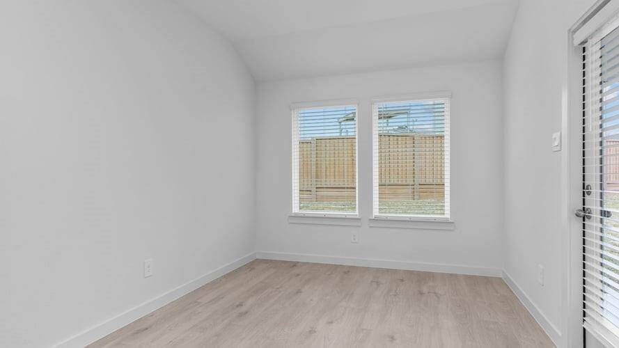 *Images and 3D tour are for illustration only and options may vary from home as built.