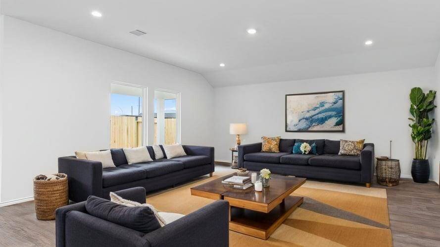 *Images and 3D tour are for illustration only and options may vary from home as built.