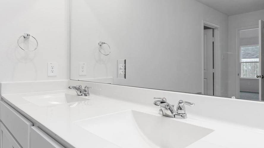*Images and 3D tour are for illustration only and options may vary from home as built.