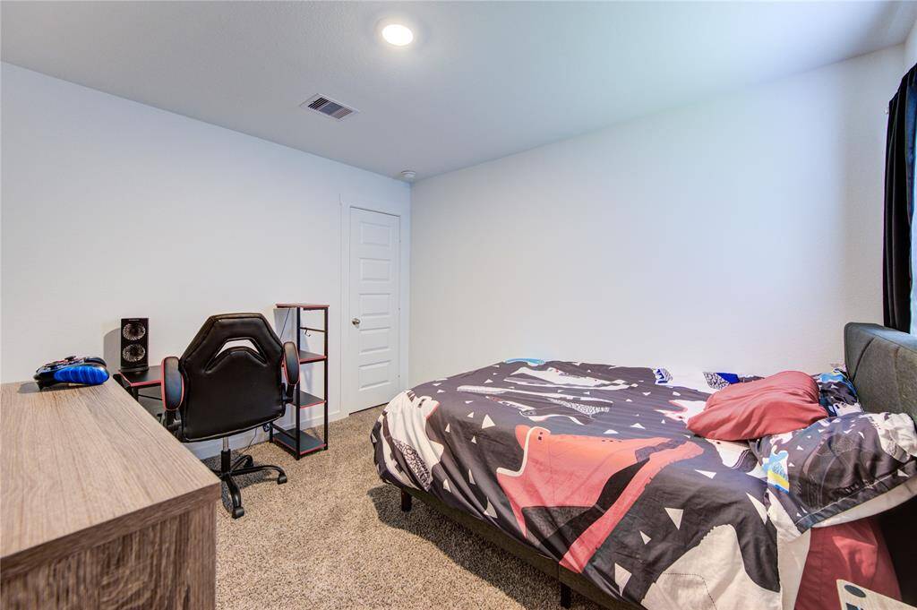 Secondary Bedroom B