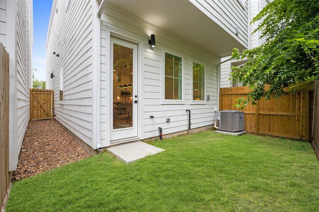 Spacious fenced backyard ideal for entertainment