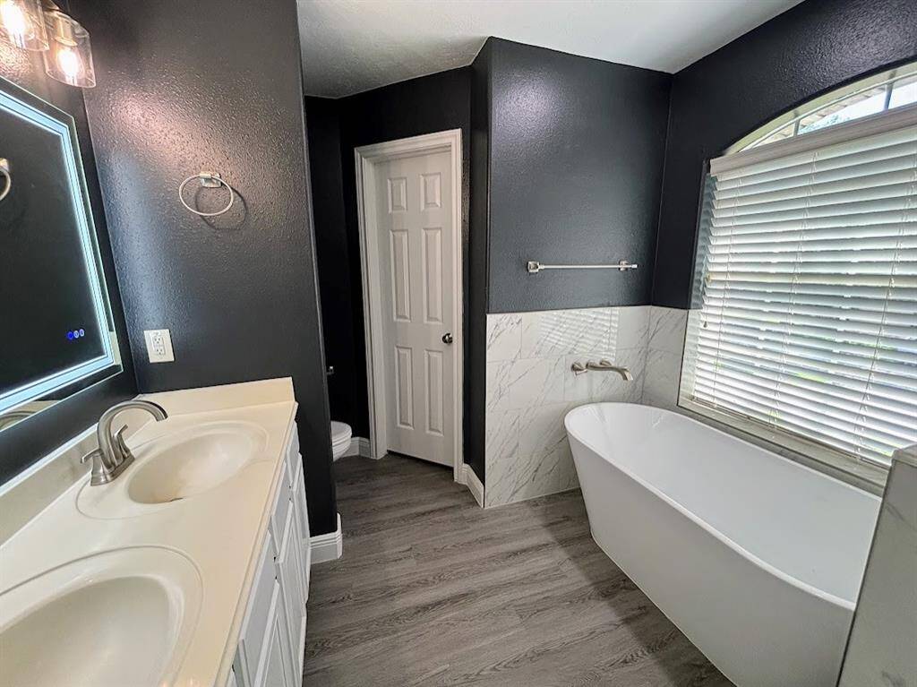 Primary Bath