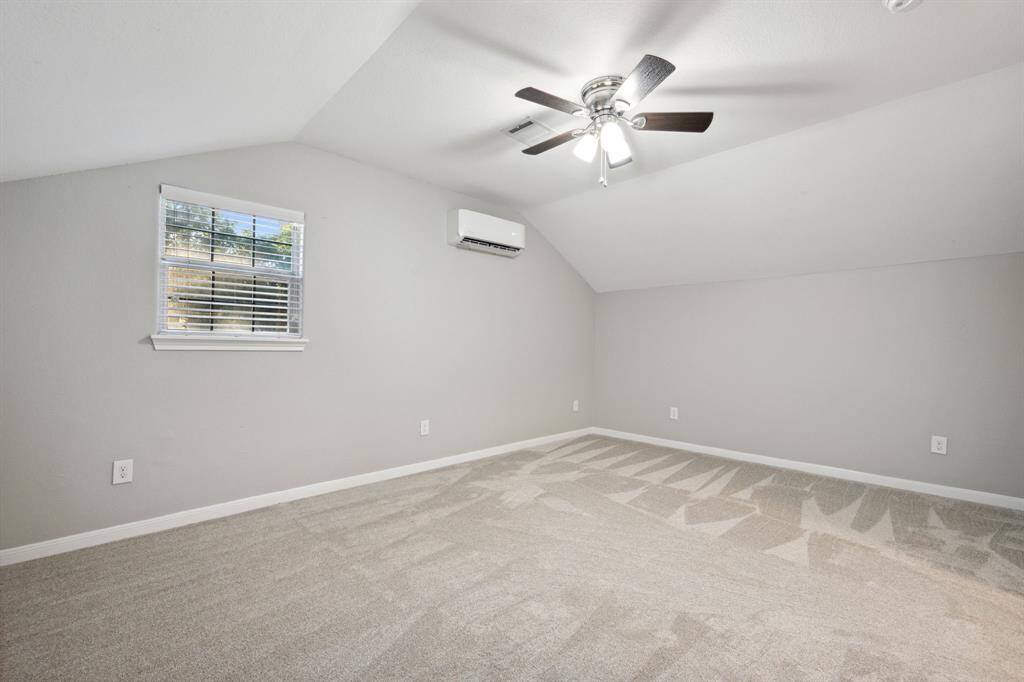 Big enough for a king bed—or a tiny indoor trampoline. We don’t judge here.