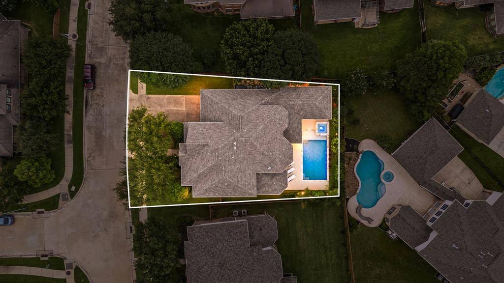 This home sits on a large lot with ample yard space in front and the back, lush landscaping and a well-maintained yard, and a sparkling swimming pool. Plenty of space to accommodate guest parking and situated on a quiet street in the Pine Mill Ranch community.
