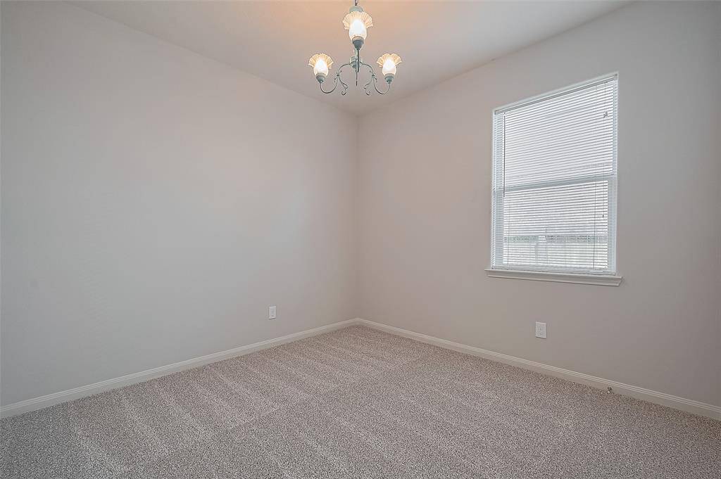 Bedroom No 1. Decent size can accommodate queen size beds.
