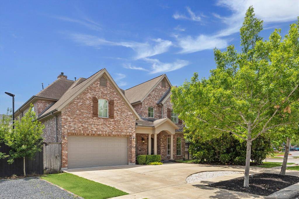 Centrally located with easy access to Greenway Plaza, the Galleria, and Downtown—no highways needed. Zoned to River Oaks Elementary and near many desirable private schools.