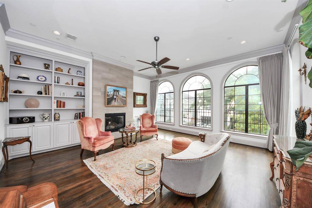 2nd floor main living area