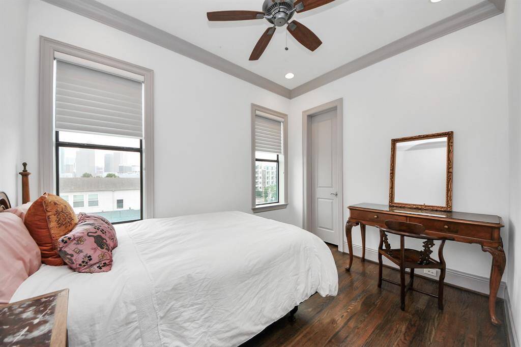 Bedroom on 4th Floor