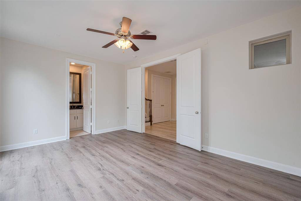 This room is very large!