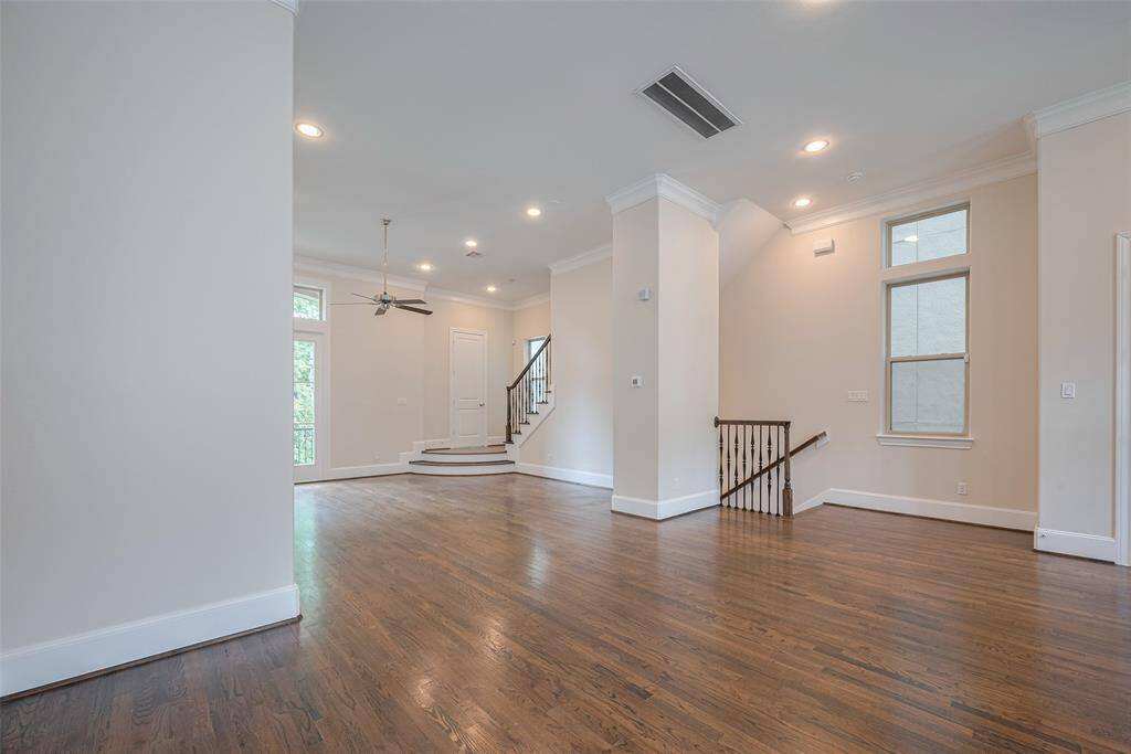 Room for a large table and a buffet piece!