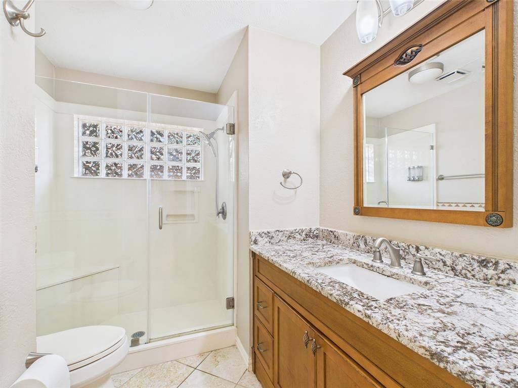 Hall Bathroom