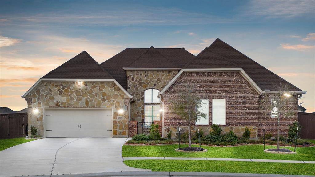 Welcome home to 4339 Martin Ridge Drive!