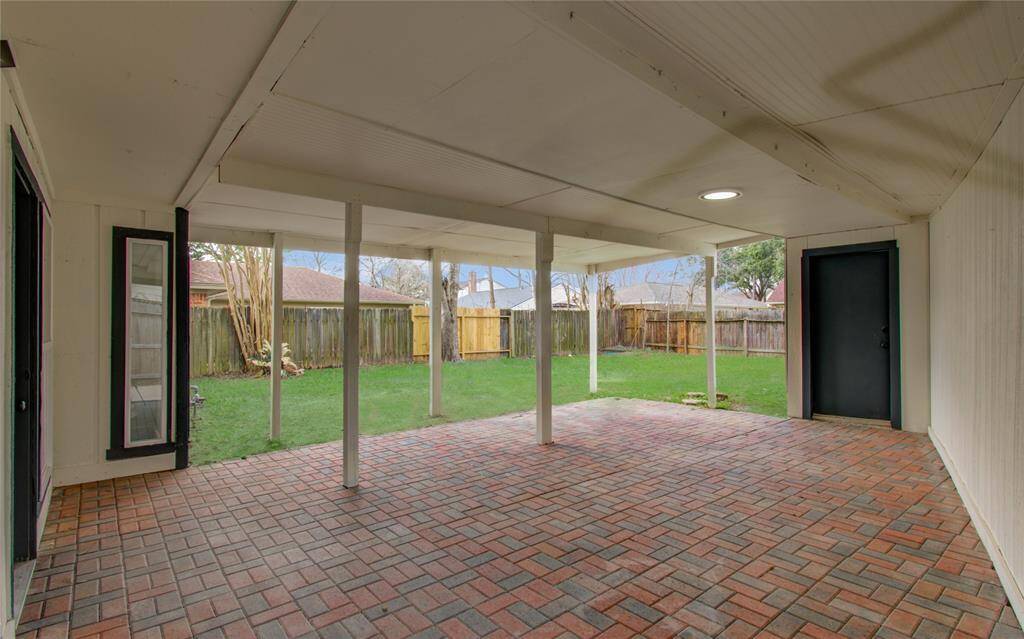Virtually Staged patio