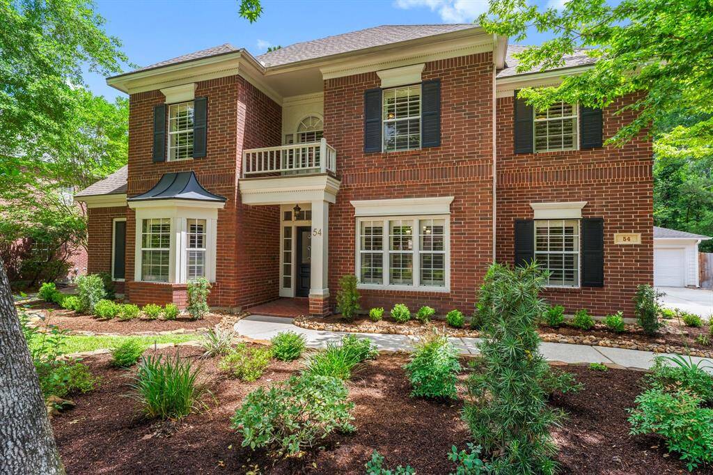 Classic Cochran's Crossing Curb Appeal