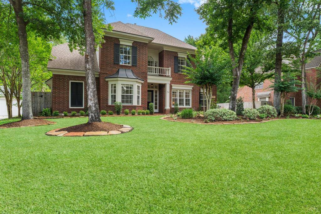 Impeccably manicured yard