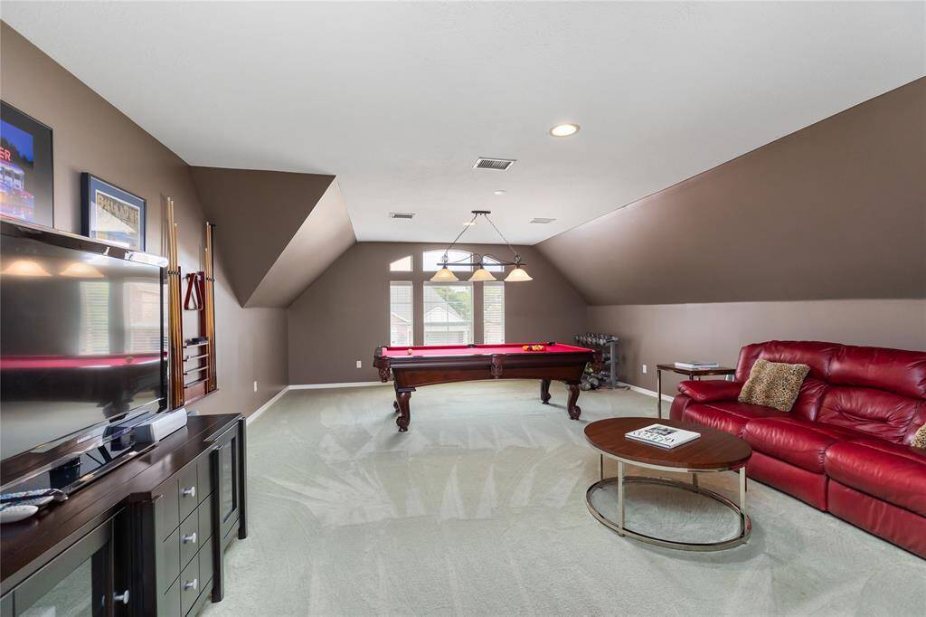 Check out this MASSIVE Bonus/Media Room!