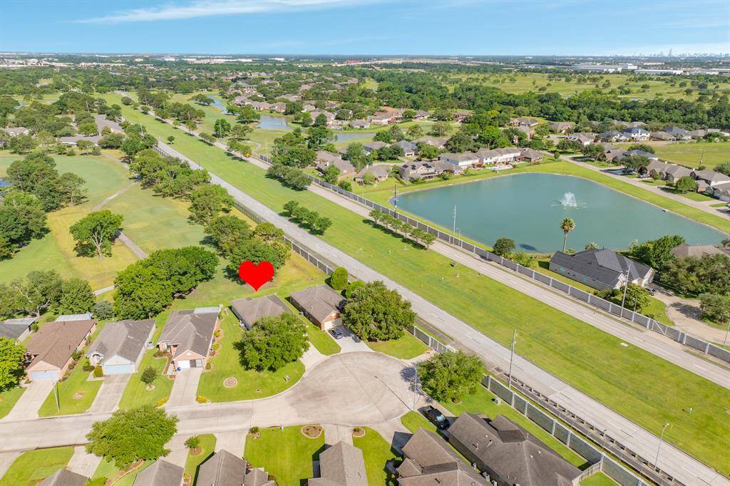 Home is where the heart is! Community amenities include an 18-hole golf course, exercise rooms, game room, library, meeting rooms; Olympic-size swimming pool, lighted tennis courts, 24x7 manned security gate, picnic pavilion, scenic lake to sit and relax or walk for exercise.