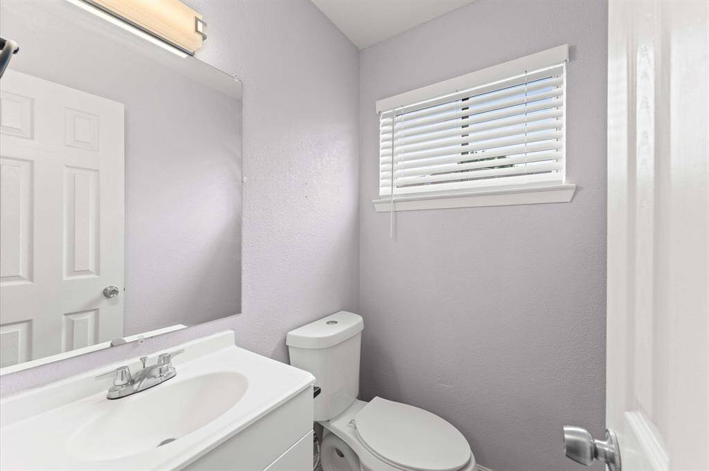 Full bathroom